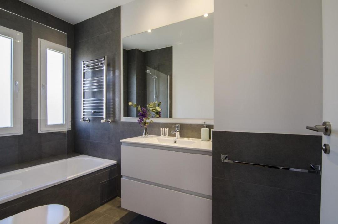 2 Bedrooms 2 Bathrooms Furnished - Bernabeu - Business Area With Terrace - Minty Stay مدريد المظهر الخارجي الصورة