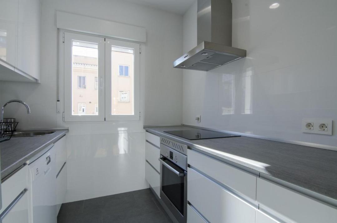2 Bedrooms 2 Bathrooms Furnished - Bernabeu - Business Area With Terrace - Minty Stay مدريد المظهر الخارجي الصورة